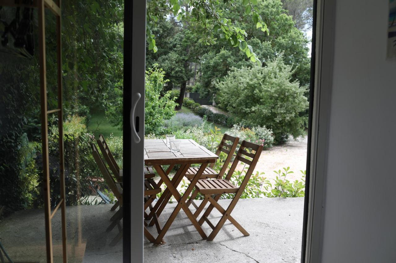 Maison Calme Et Verdure Saint-Cannat Exteriör bild